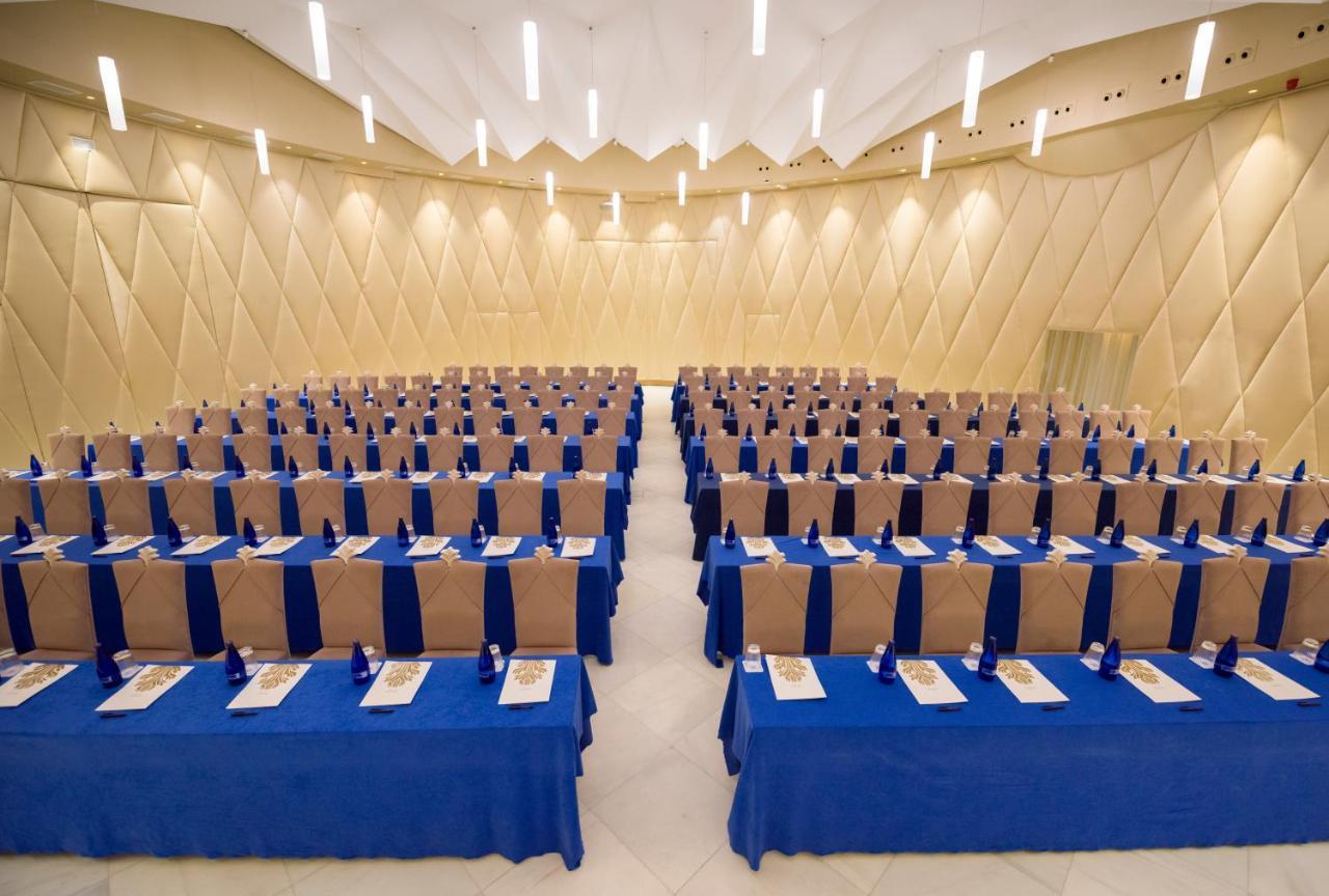 Hotel Palacio De Ubeda 5 G.L Eksteriør billede The conference hall